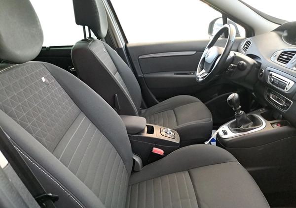 Renault Grand Scenic cena 32999 przebieg: 199000, rok produkcji 2015 z Cedynia małe 137